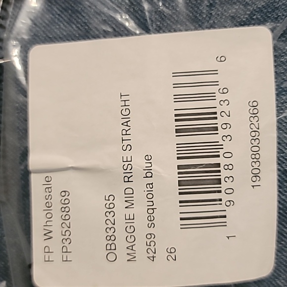 Free People Maggie Mid Rise Straight Size Sequoia Wash NWT Size 26 - Picture 5 of 7